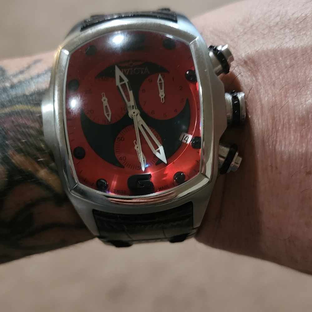 Invicta Men's Watch with Red and Black Dial